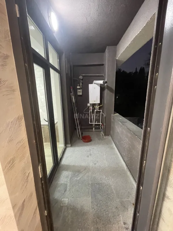 Satılır 2 otaqlı mənzil 68 m²