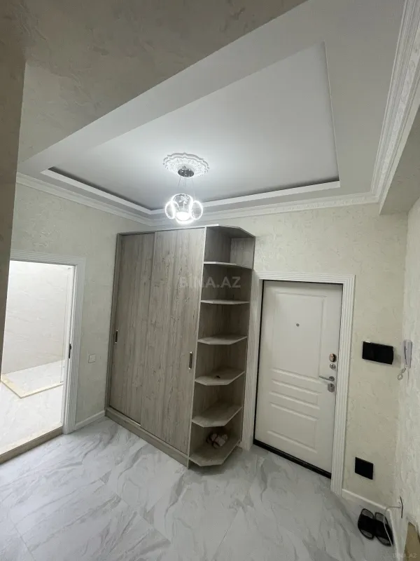 Satılır 2 otaqlı mənzil 68 m²