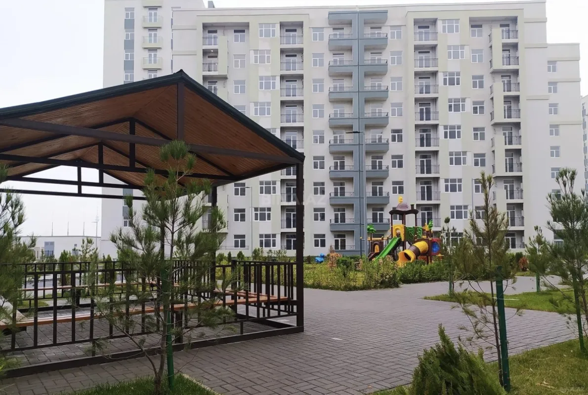 Kirayə verilir 2 otaqlı mənzil 65 m²