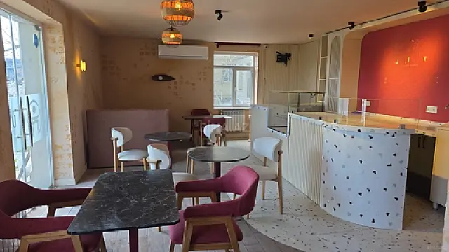 Kirayə verilir obyekt 100 m² — Bakı 100.00 m²