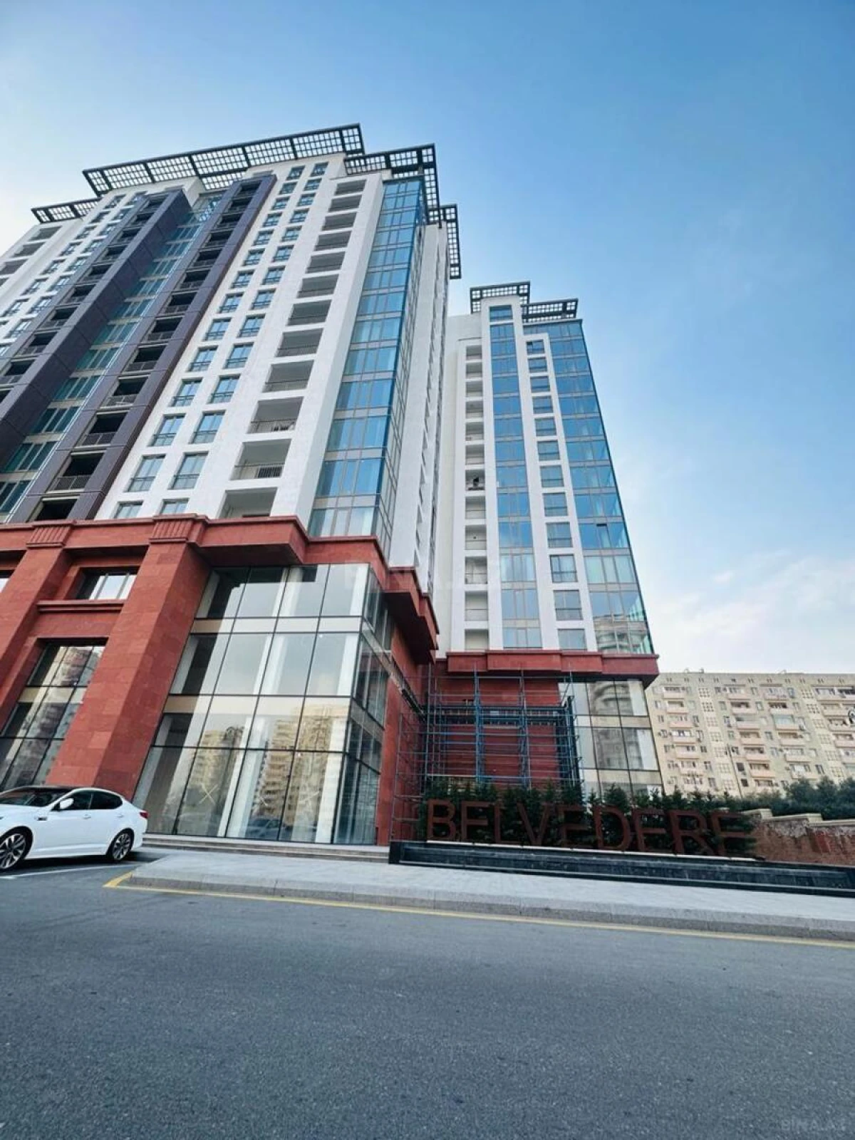 Satılır 3 otaqlı mənzil 100 m²