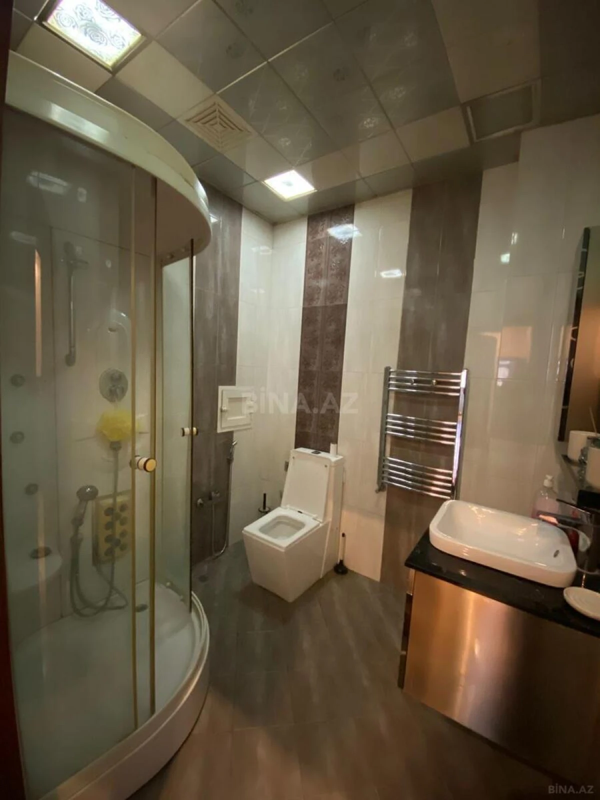 Kirayə verilir 3 otaqlı mənzil 120 m²