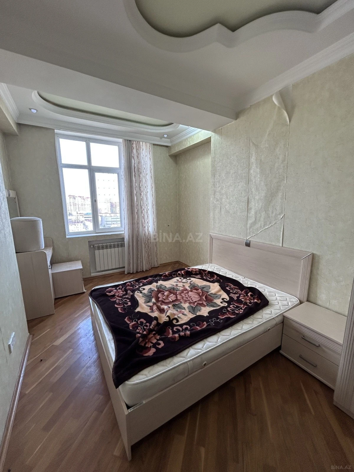 Kirayə verilir 3 otaqlı mənzil 100 m²