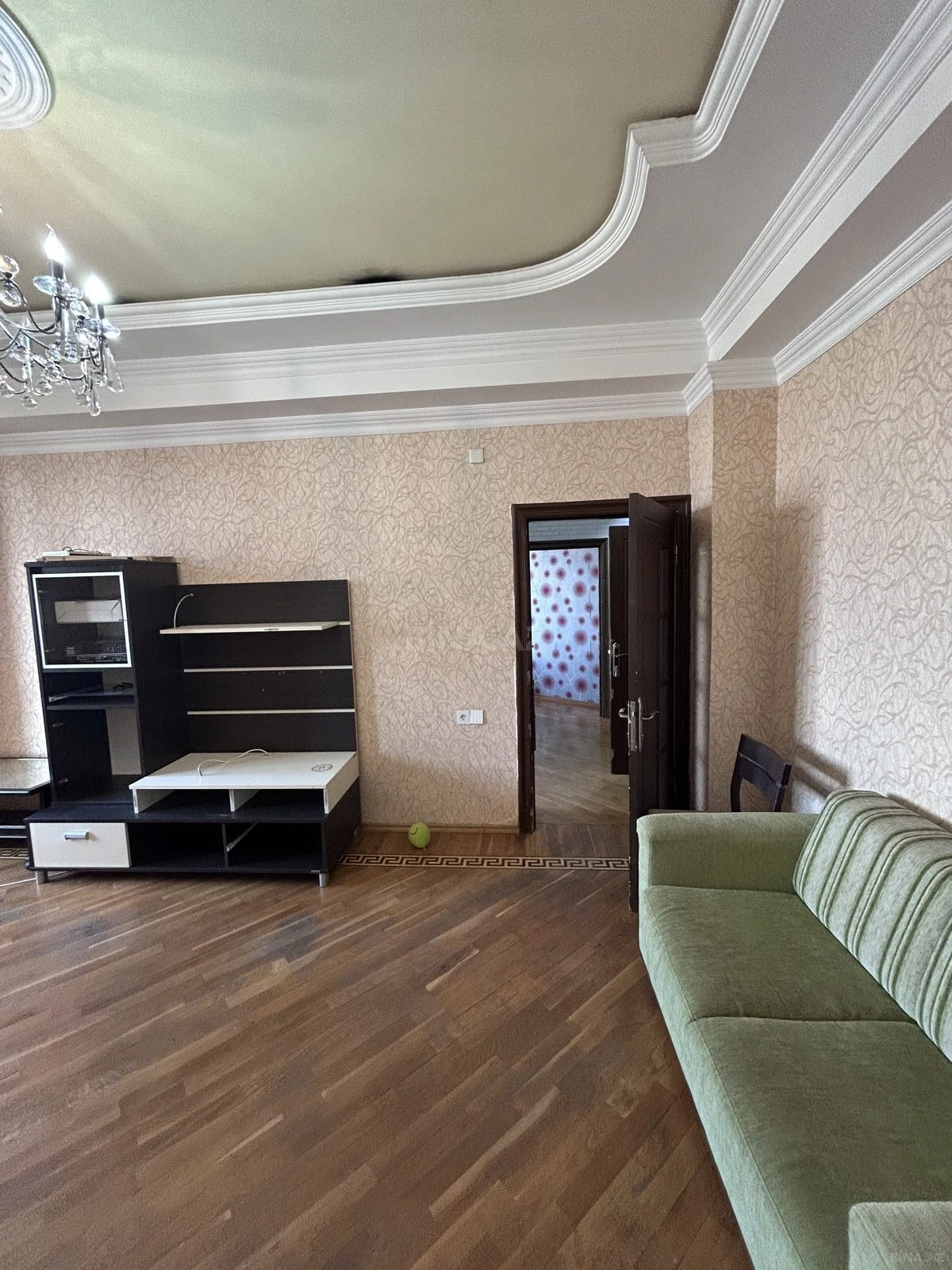 Kirayə verilir 3 otaqlı mənzil 100 m²