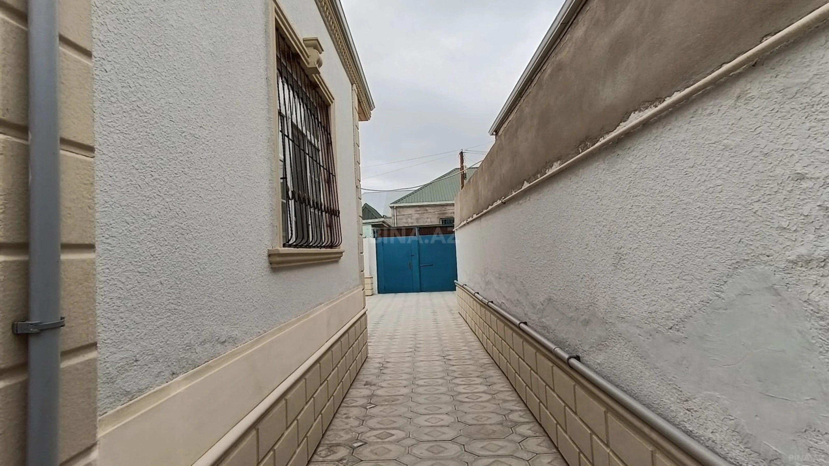 Satılır 4 otaqlı həyət evi 145 m²