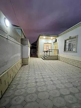 Satılır 4 otaqlı həyət evi 145 m²