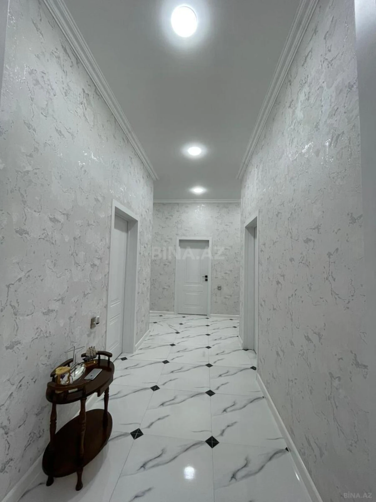 Satılır 4 otaqlı həyət evi 145 m²