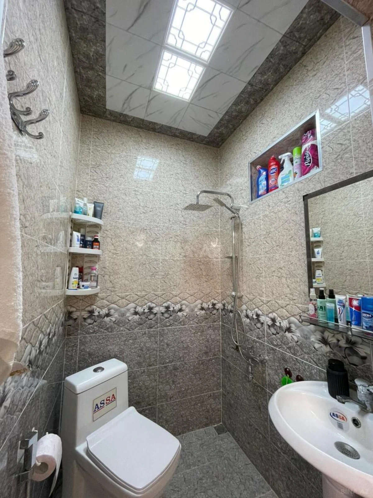 Satılır 4 otaqlı həyət evi 145 m²