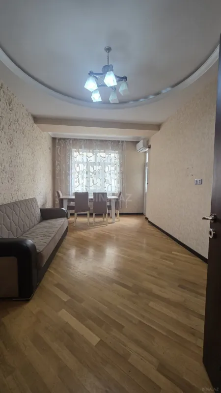 Satılır 2 otaqlı mənzil 62 m²