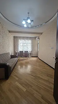 Satılır 2 otaqlı mənzil 62 m²