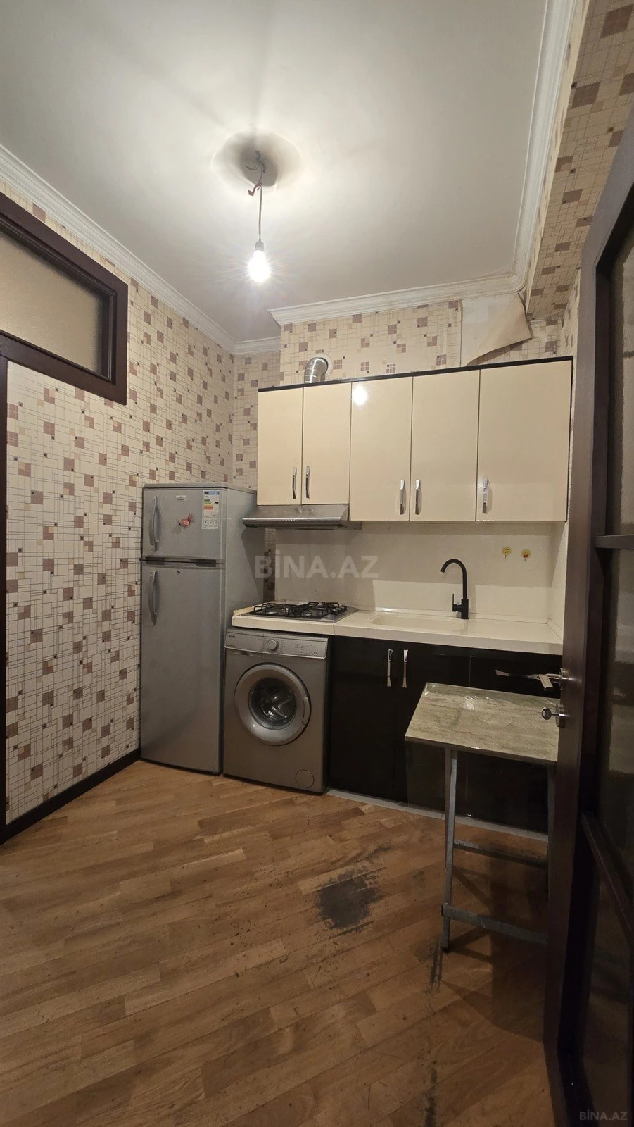 Satılır 2 otaqlı mənzil 62 m²