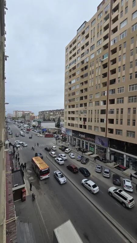 Satılır 2 otaqlı mənzil 62 m²