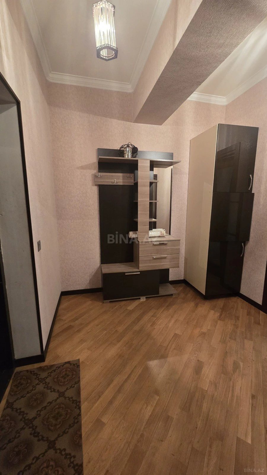 Satılır 2 otaqlı mənzil 62 m²