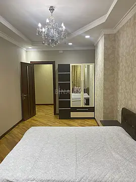 Kirayə verilir 2 otaqlı mənzil 58 m²