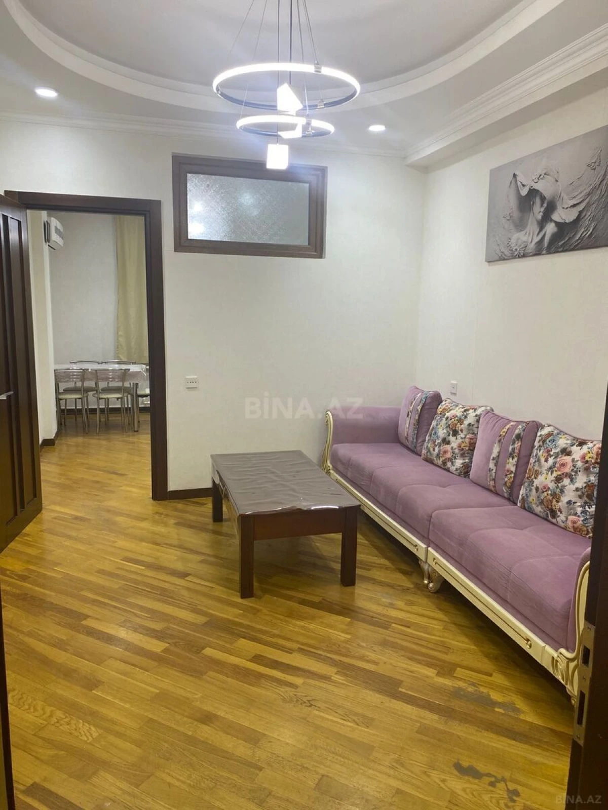 Kirayə verilir 2 otaqlı mənzil 58 m²