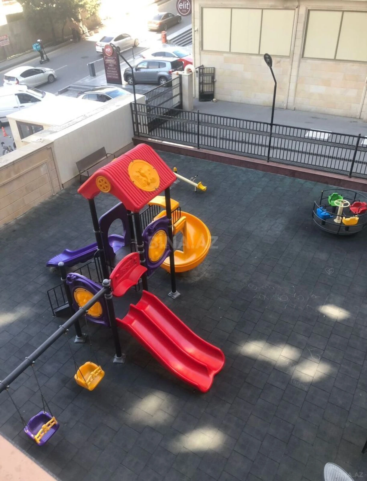 Kirayə verilir 2 otaqlı mənzil 55 m²