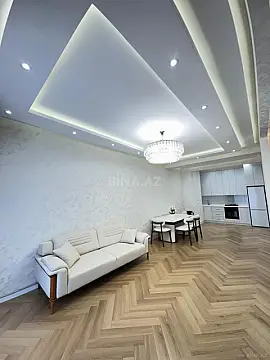 Satılır 3 otaqlı mənzil 107 m²