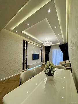 Satılır 3 otaqlı mənzil 107 m² — Bakı 3 otaq 107.00 m²