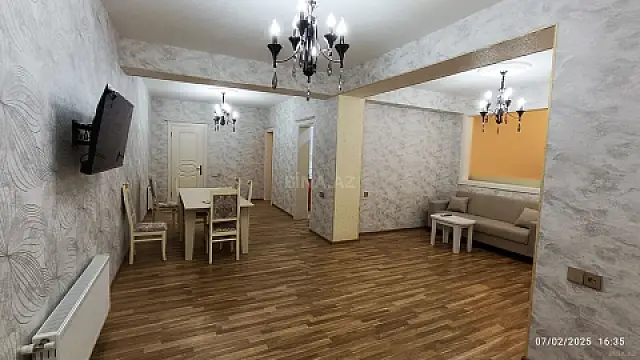 Satılır 3 otaqlı mənzil 105 m² — Bakı, İnşaatçılar 3 otaq 105.00 m²