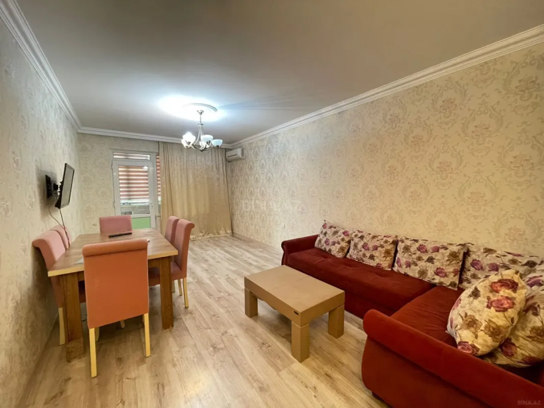 Kirayə verilir 2 otaqlı mənzil 60 m²