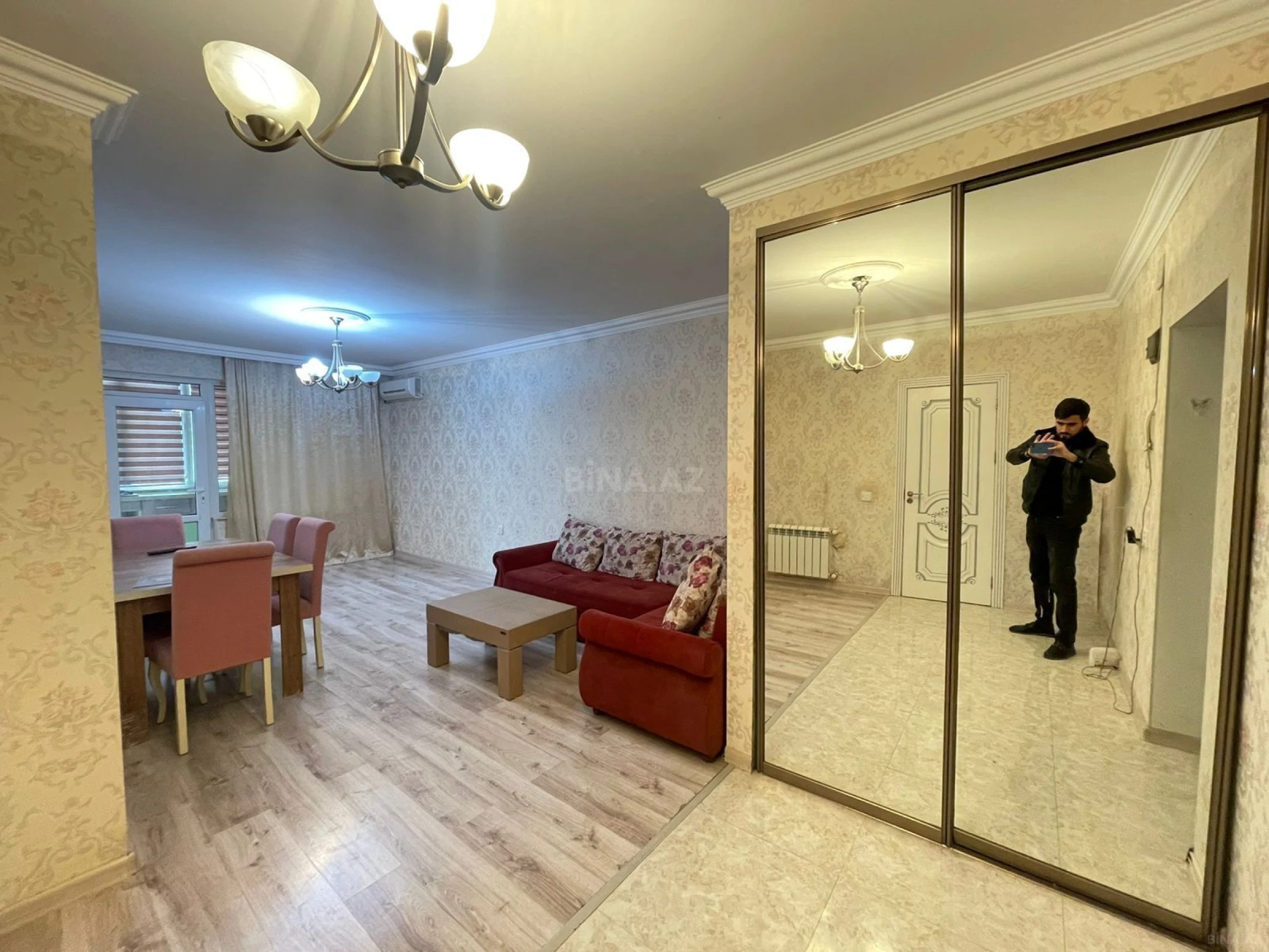 Kirayə verilir 2 otaqlı mənzil 60 m²