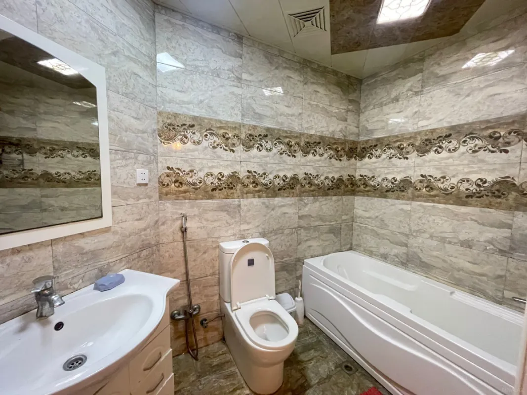 Kirayə verilir 2 otaqlı mənzil 60 m²