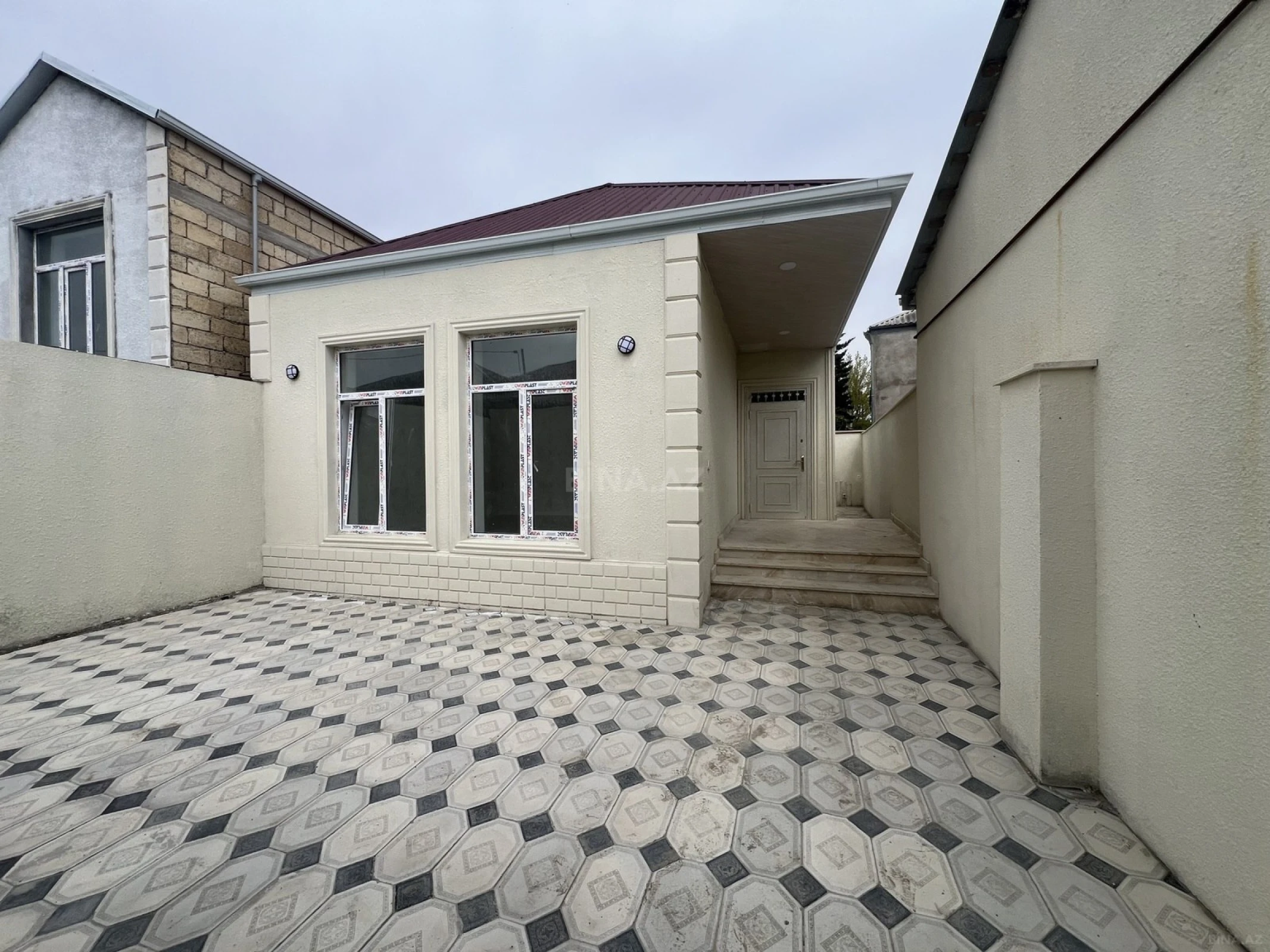 Satılır 2 otaqlı həyət evi 60 m²