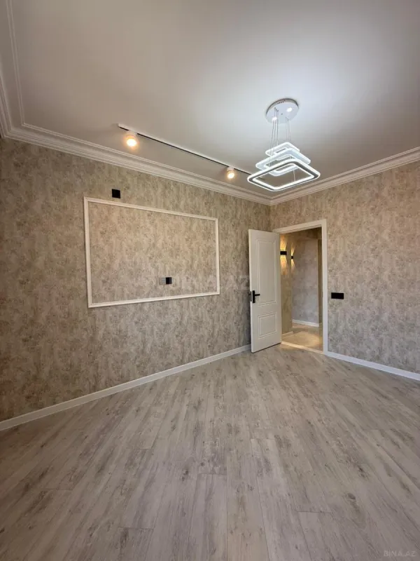 Satılır 4 otaqlı mənzil 80 m²