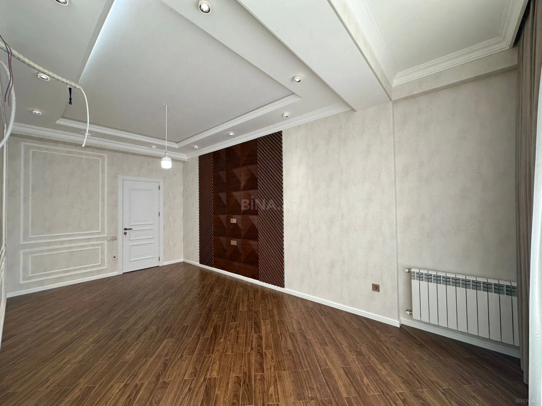 Satılır 3 otaqlı mənzil 100 m²
