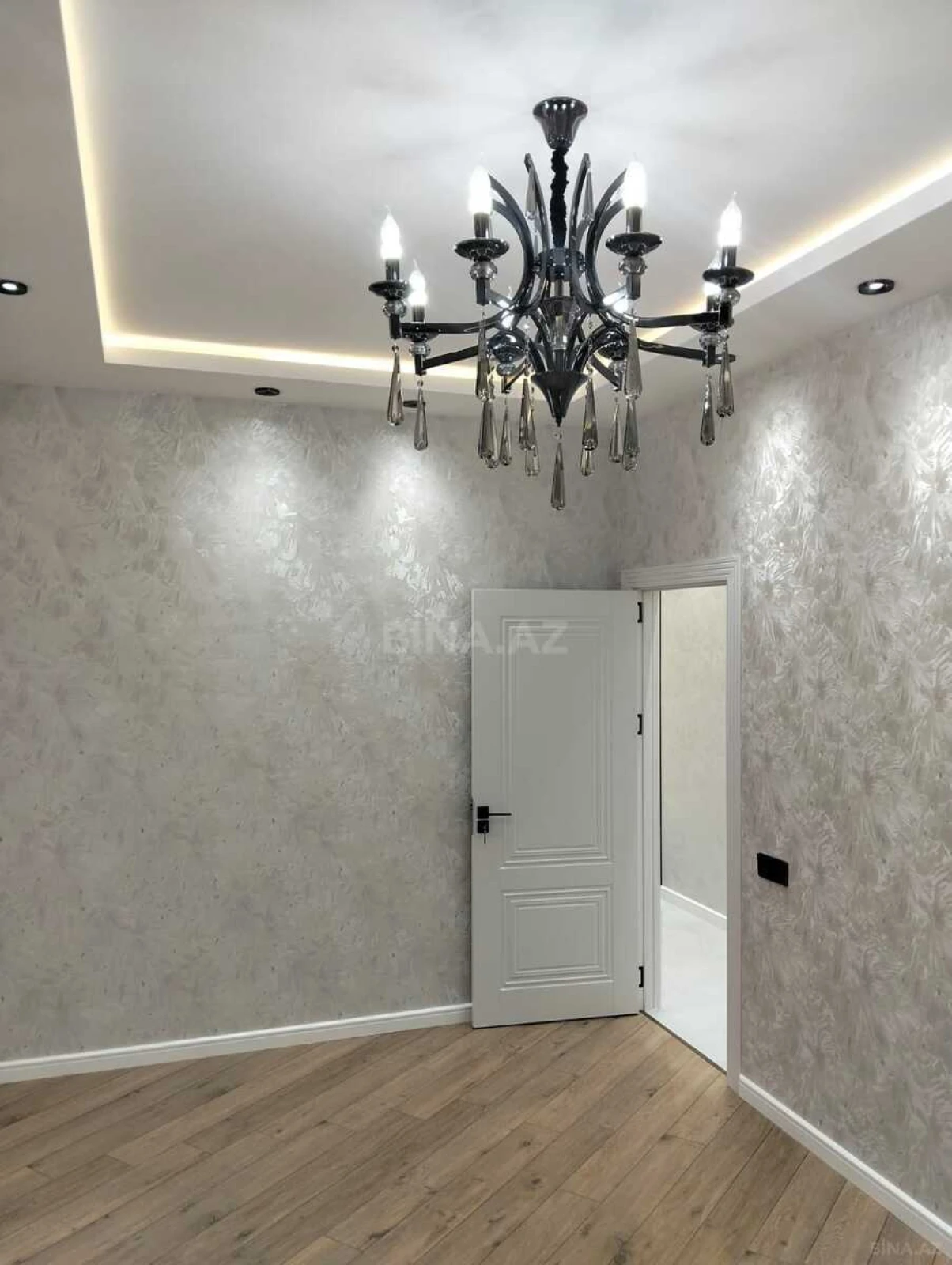 Satılır 3 otaqlı mənzil 63.5 m²