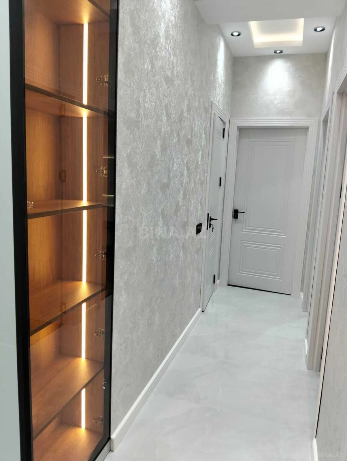 Satılır 3 otaqlı mənzil 63.5 m²