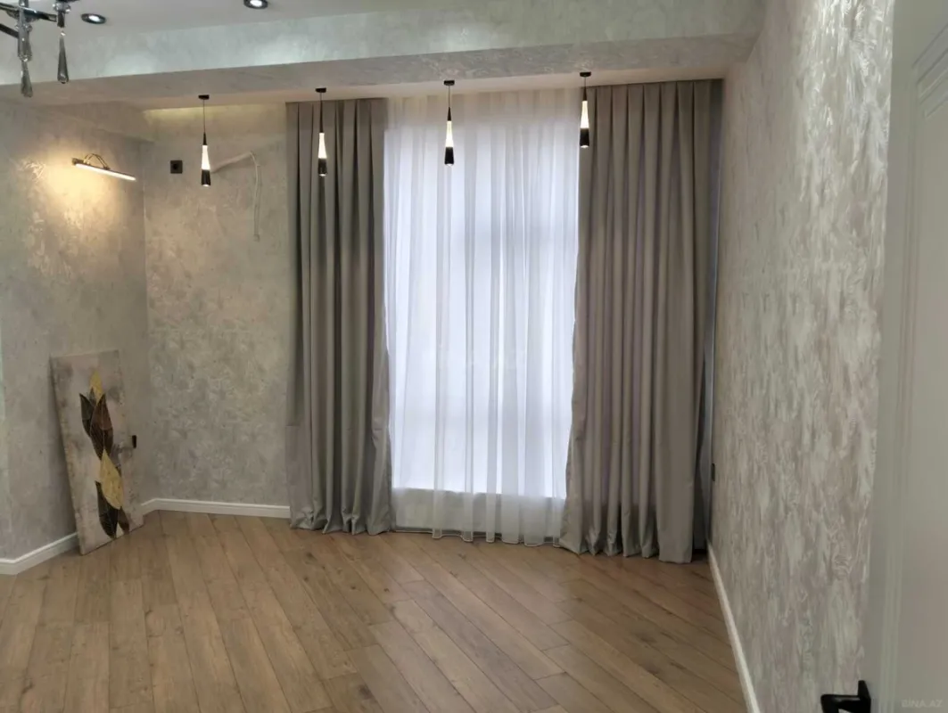 Satılır 3 otaqlı mənzil 63.5 m²