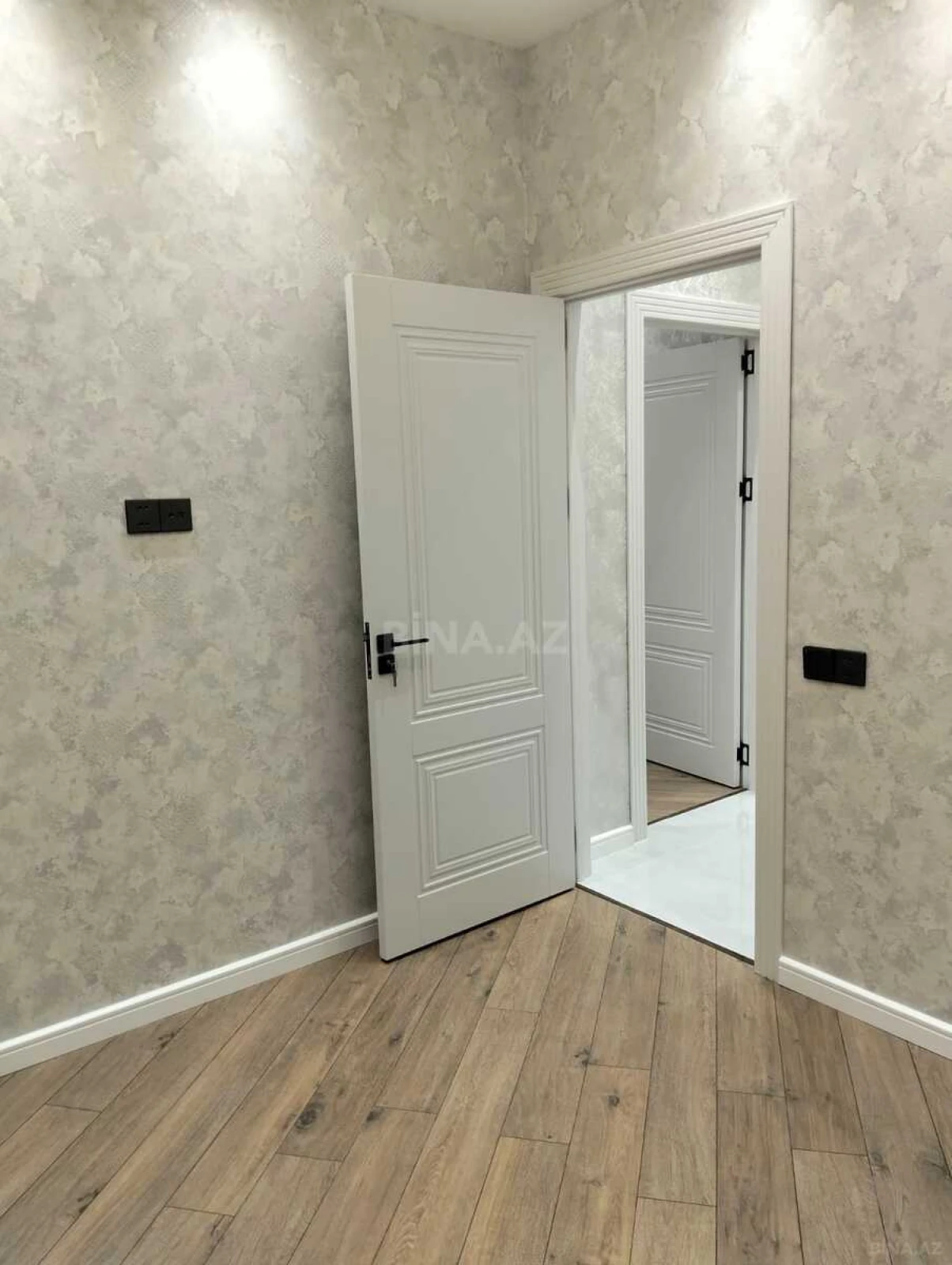 Satılır 3 otaqlı mənzil 63.5 m²