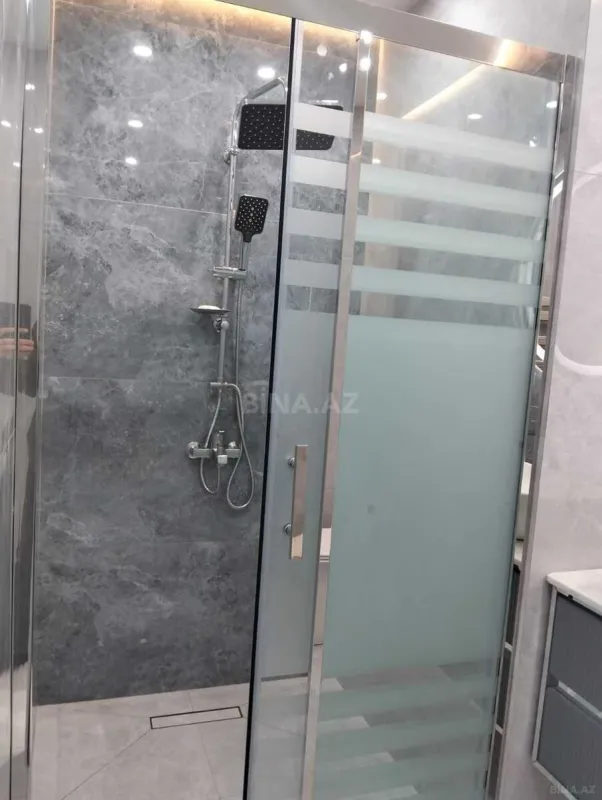 Satılır 3 otaqlı mənzil 63.5 m²