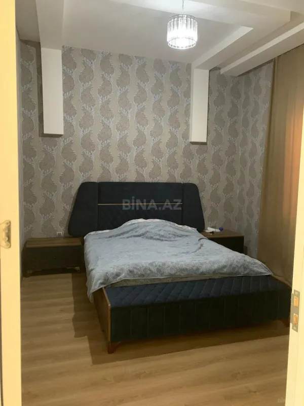 Satılır 4 otaqlı həyət evi 250 m²