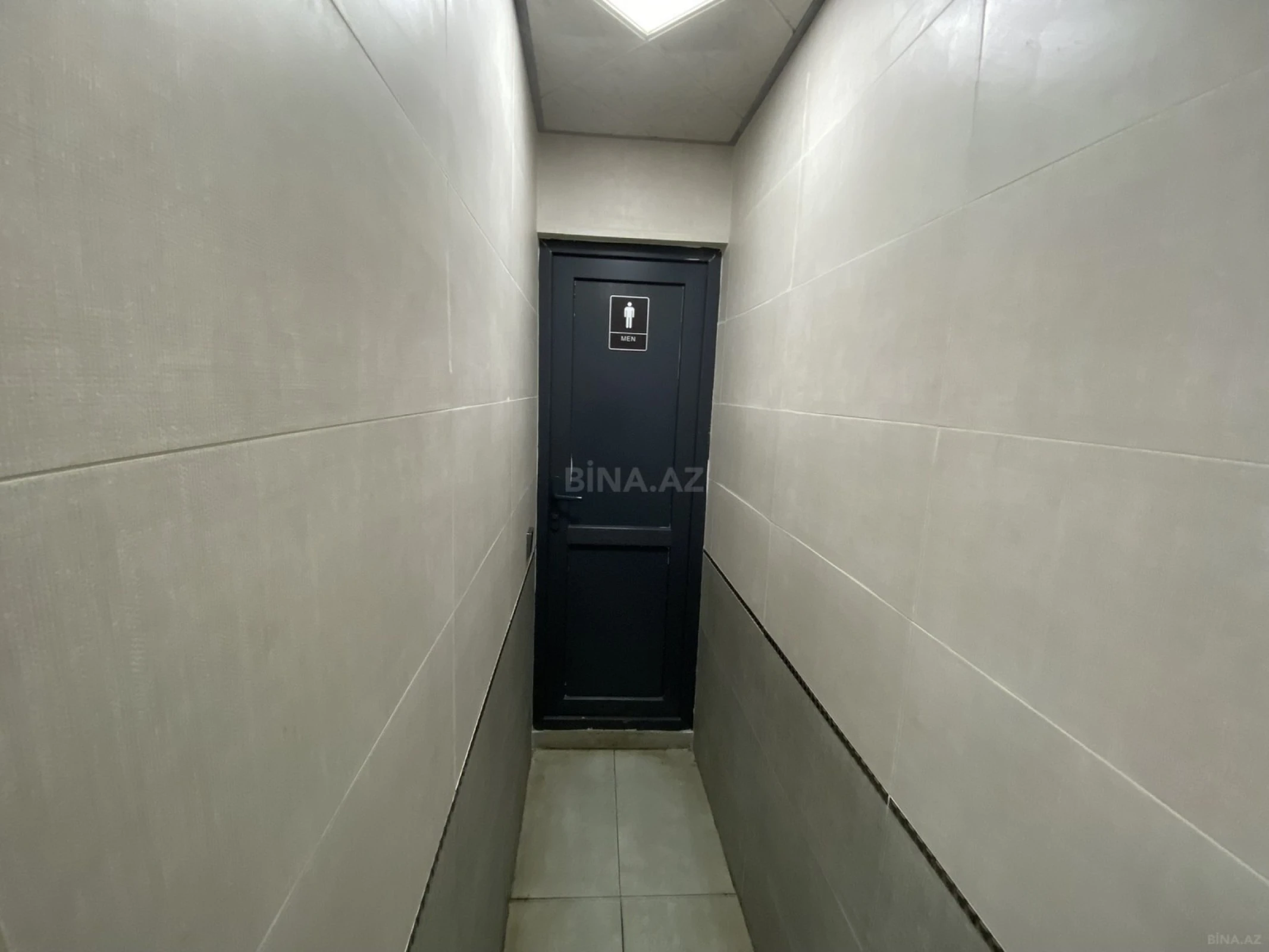 Satılır obyekt 230 m²