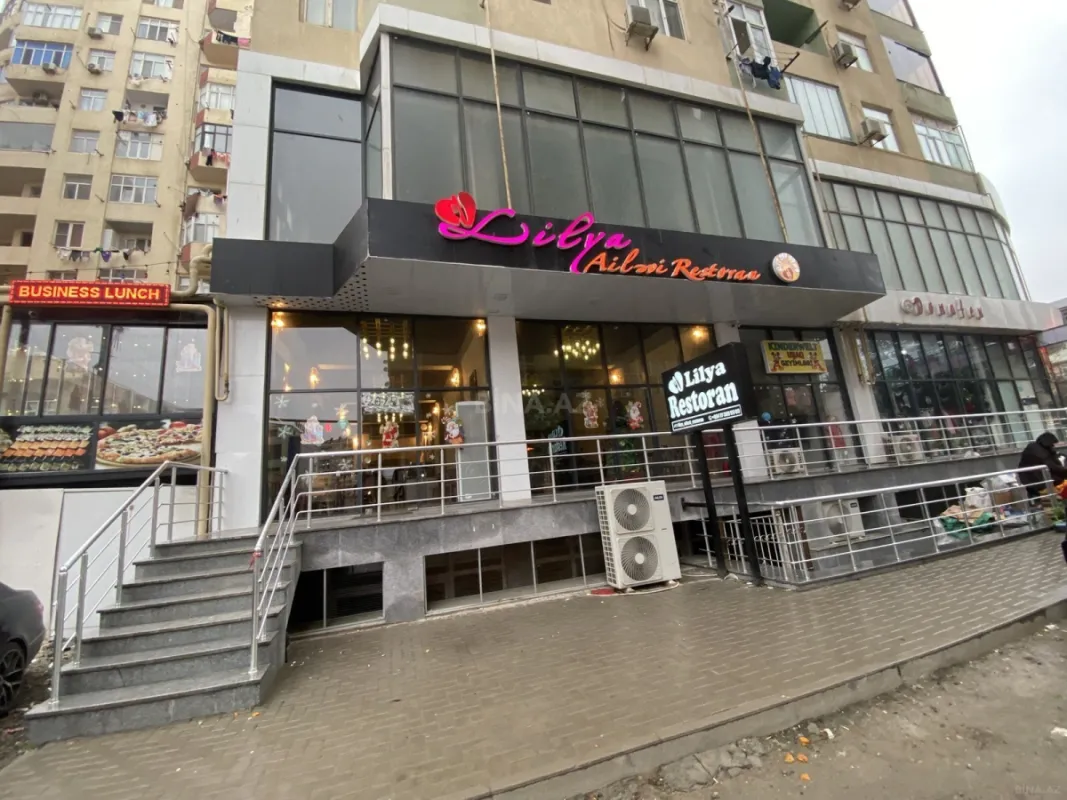 Satılır obyekt 230 m²