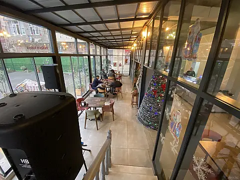 Satılır obyekt 230 m²