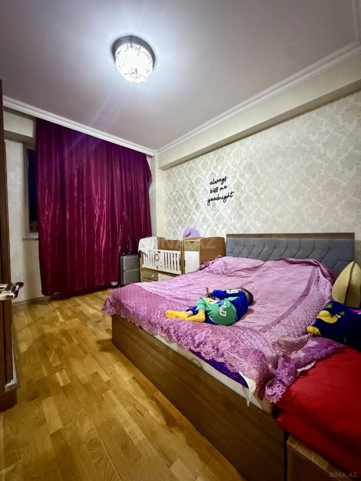 Satılır 2 otaqlı mənzil 64 m²