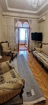 Satılır 3 otaqlı mənzil 70 m²
