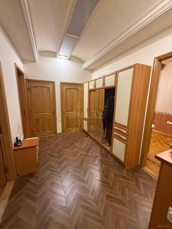 Satılır 3 otaqlı mənzil 100 m²