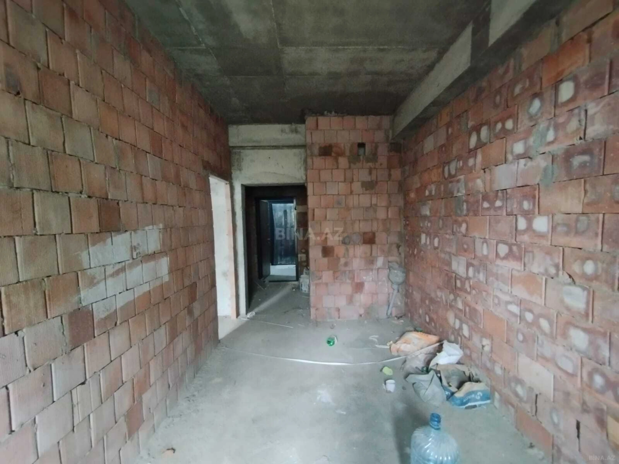 Satılır 1 otaqlı mənzil 50 m²