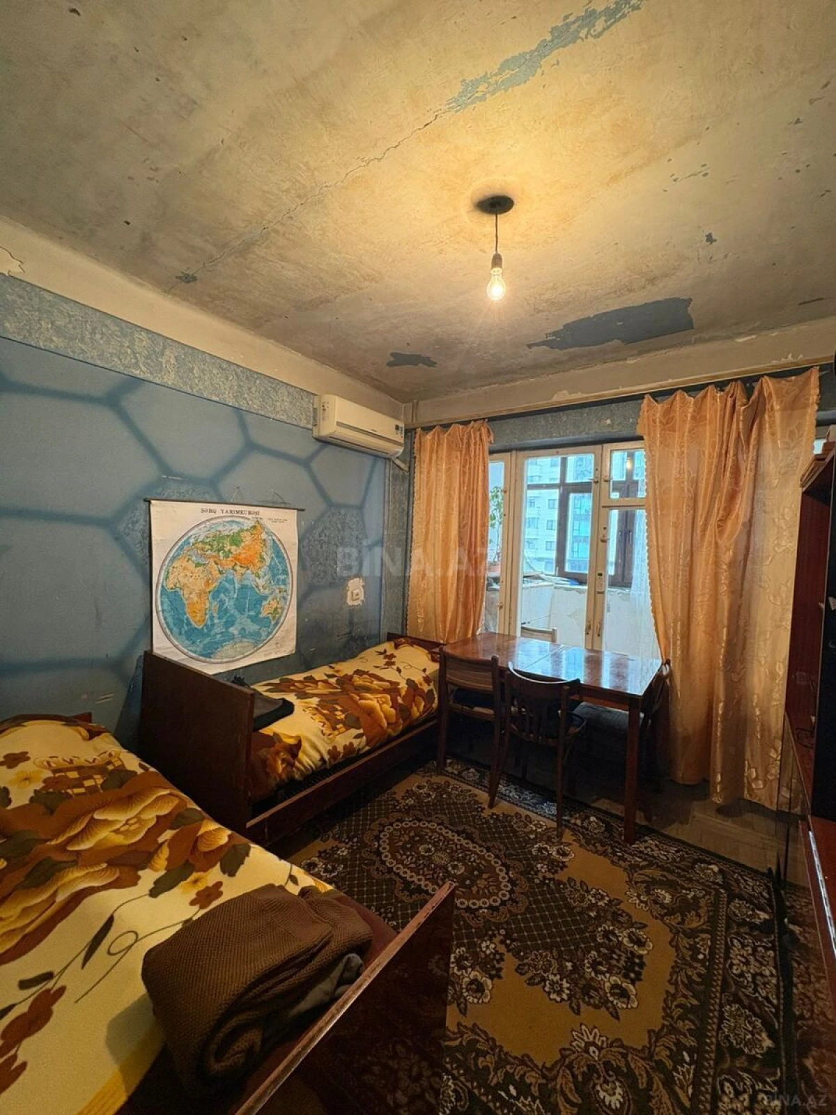 Satılır 4 otaqlı mənzil 110 m²