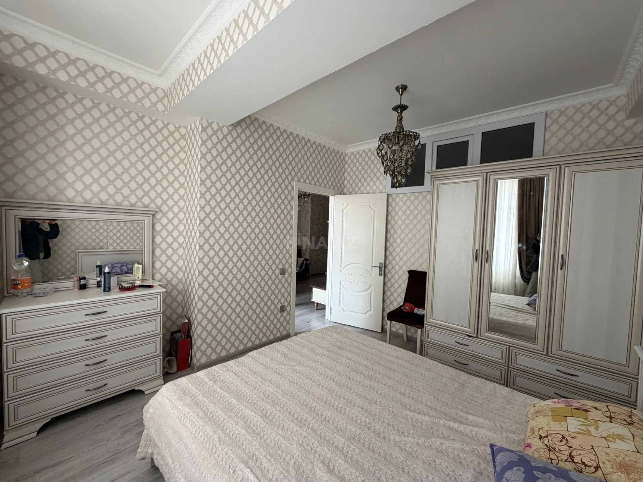 Satılır 3 otaqlı mənzil 75 m²