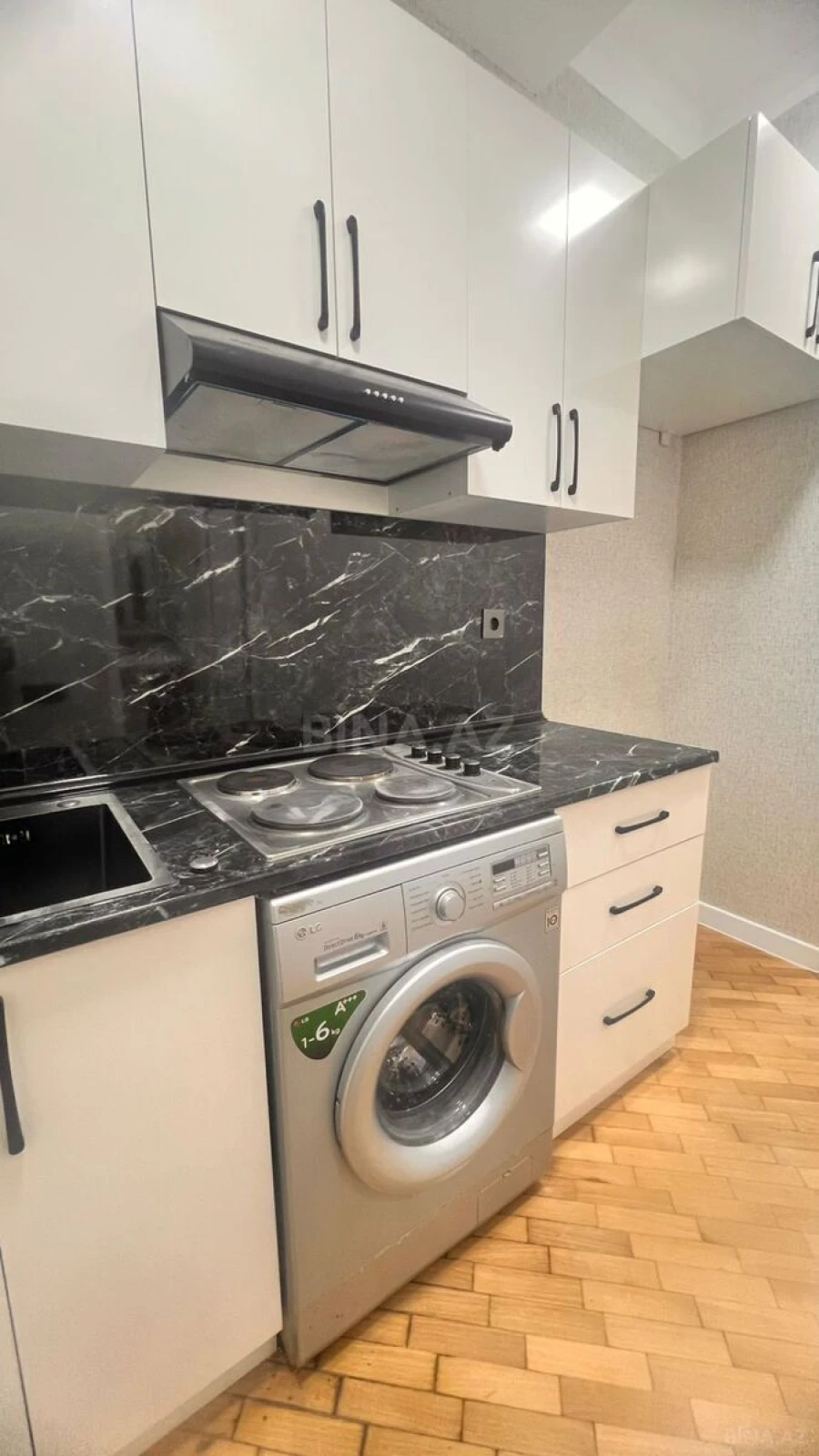 Satılır 2 otaqlı mənzil 65 m²