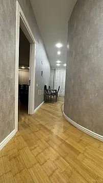 Kirayə verilir 3 otaqlı mənzil 120 m²