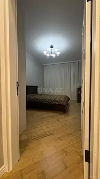 Kirayə verilir 3 otaqlı mənzil 120 m²