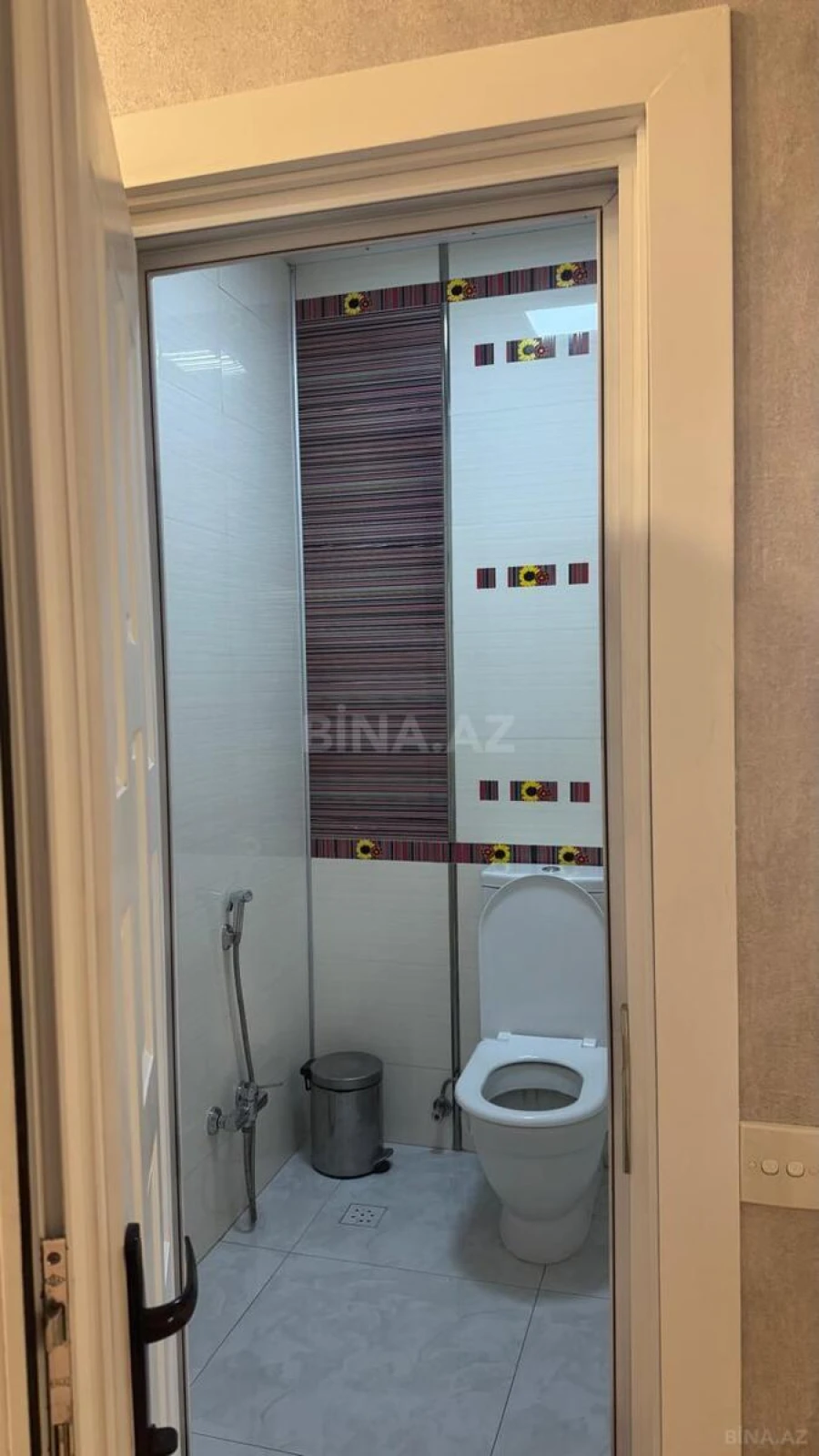 Kirayə verilir 3 otaqlı mənzil 120 m²