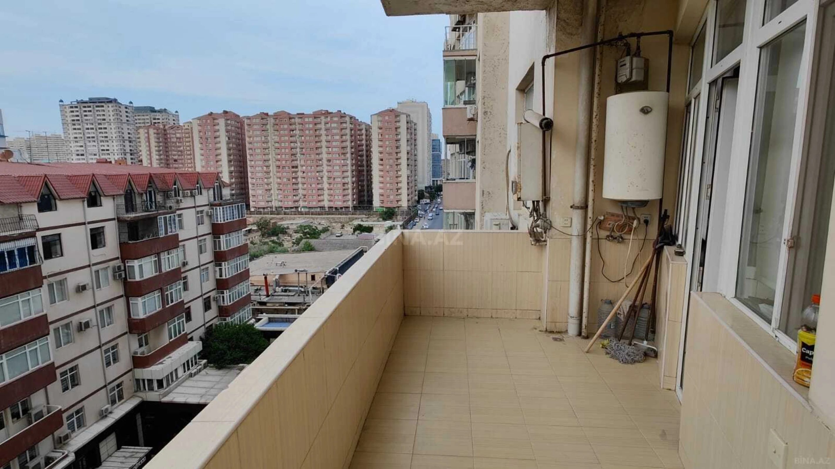 Kirayə verilir 3 otaqlı mənzil 123 m²