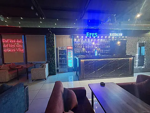 Satılır obyekt 400 m²